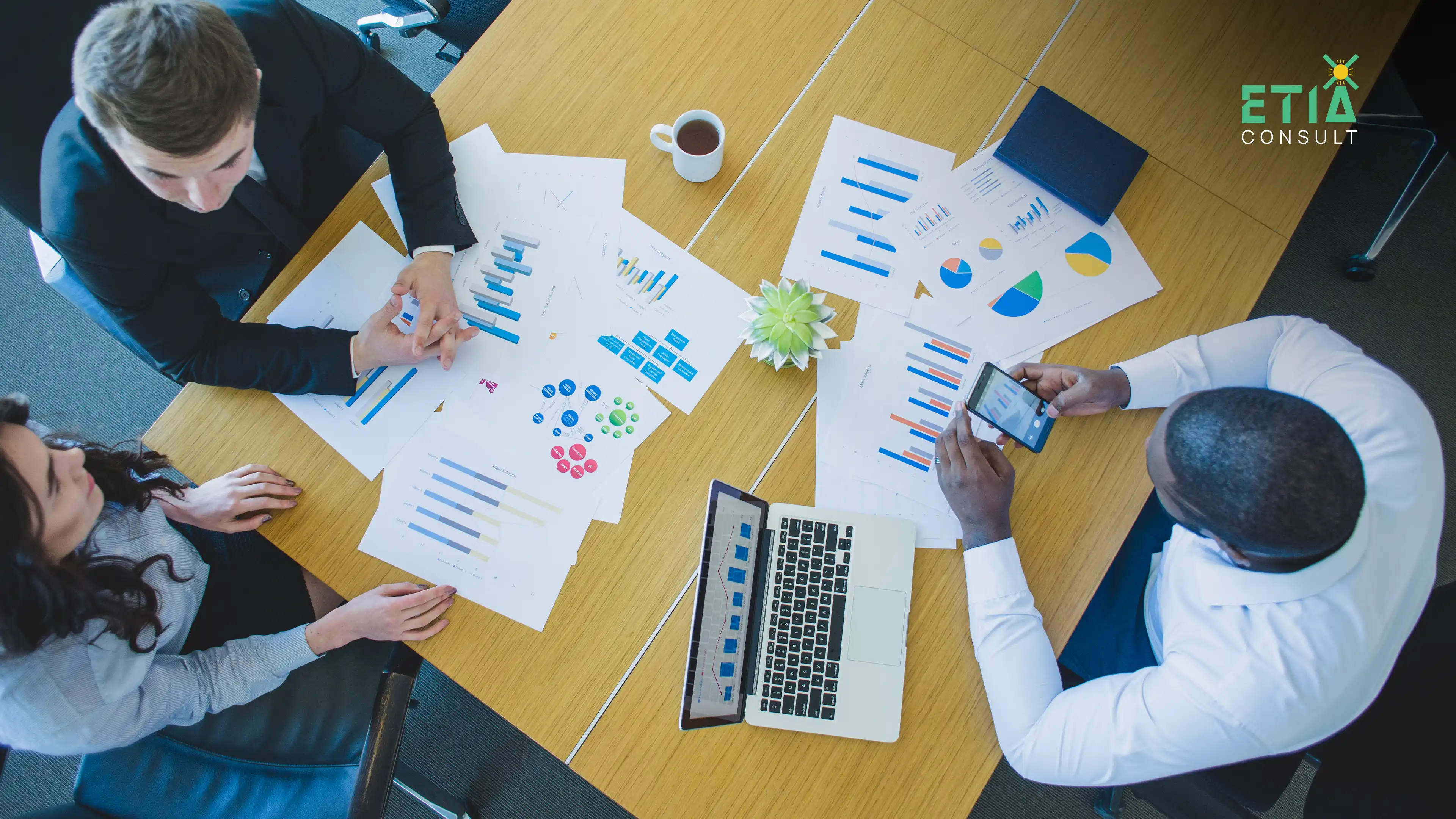 Agile consulting helping businesses achieve faster digital transformation and continuous improvement